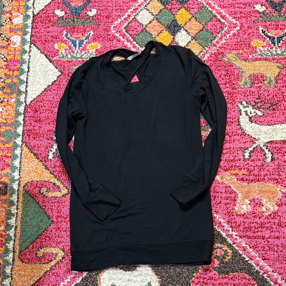 Athleta Black Long Sleeve Top